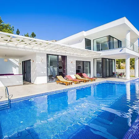 Villa Sah