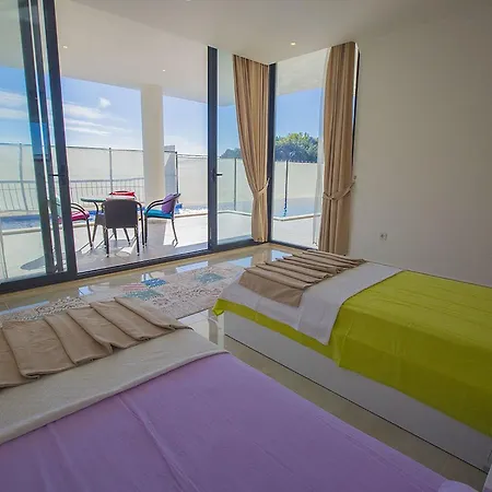 Sah Villa